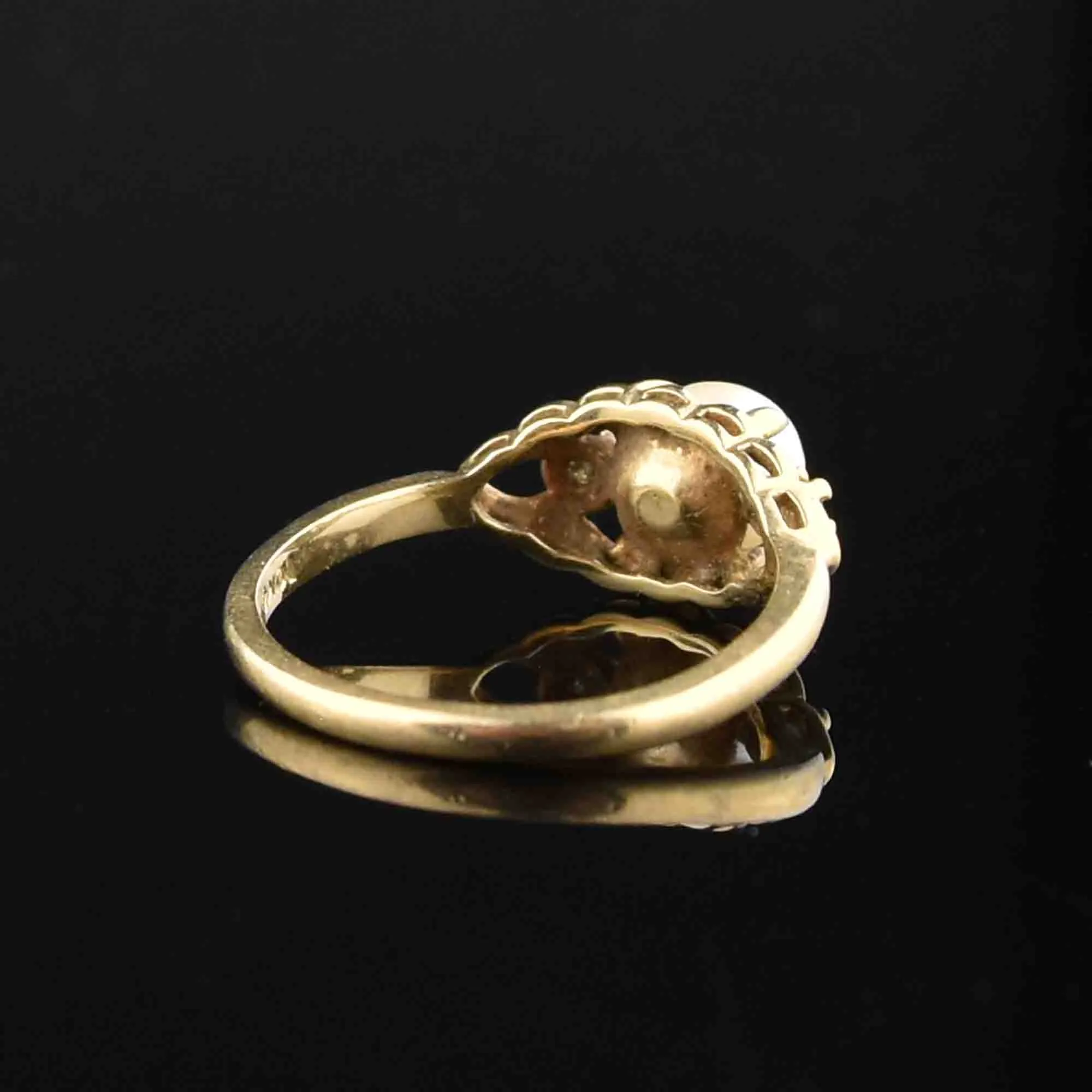 Engagement Pearl Solitaire Ring in Size 6, 10K Gold