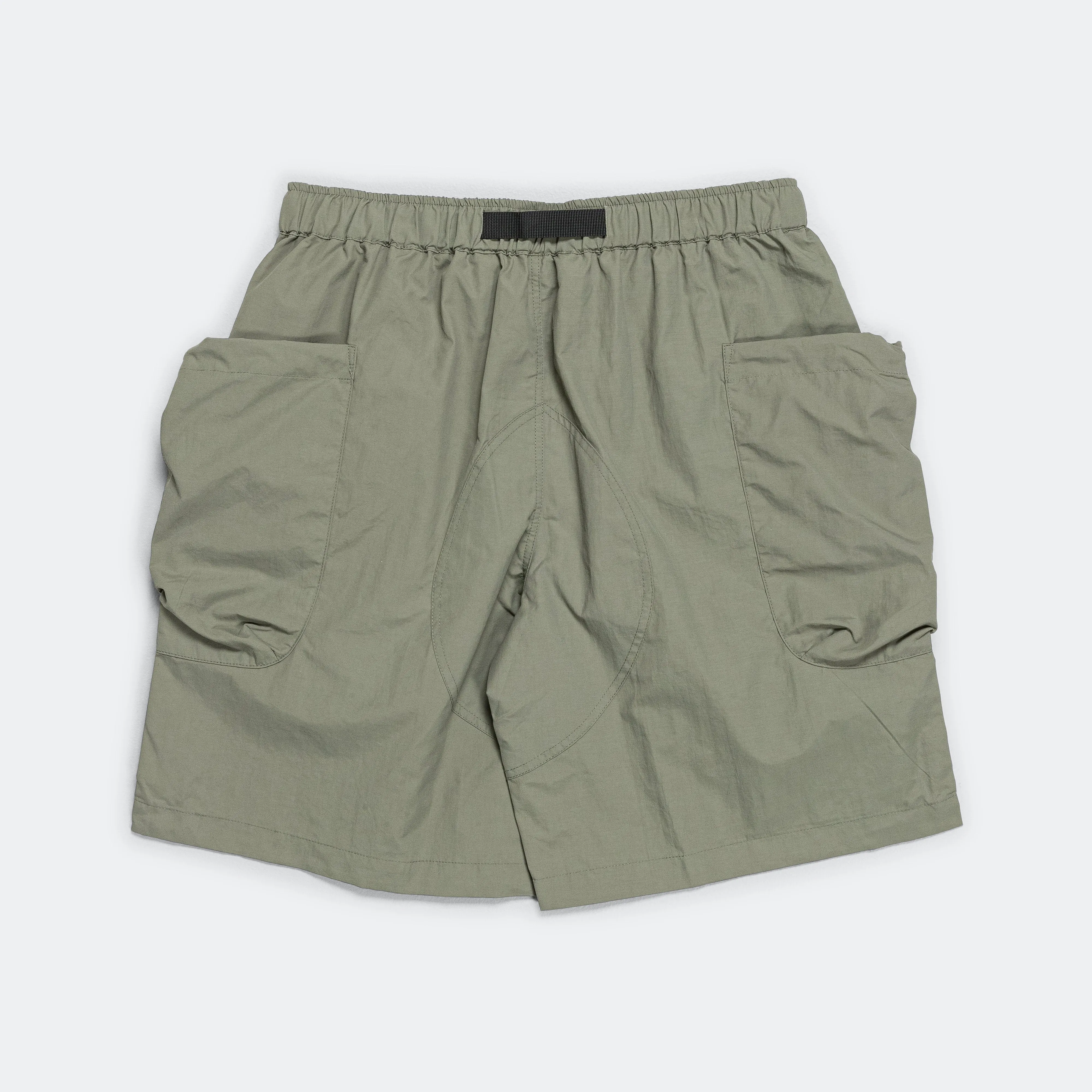 3D Pocketed Belted Shorts Olive