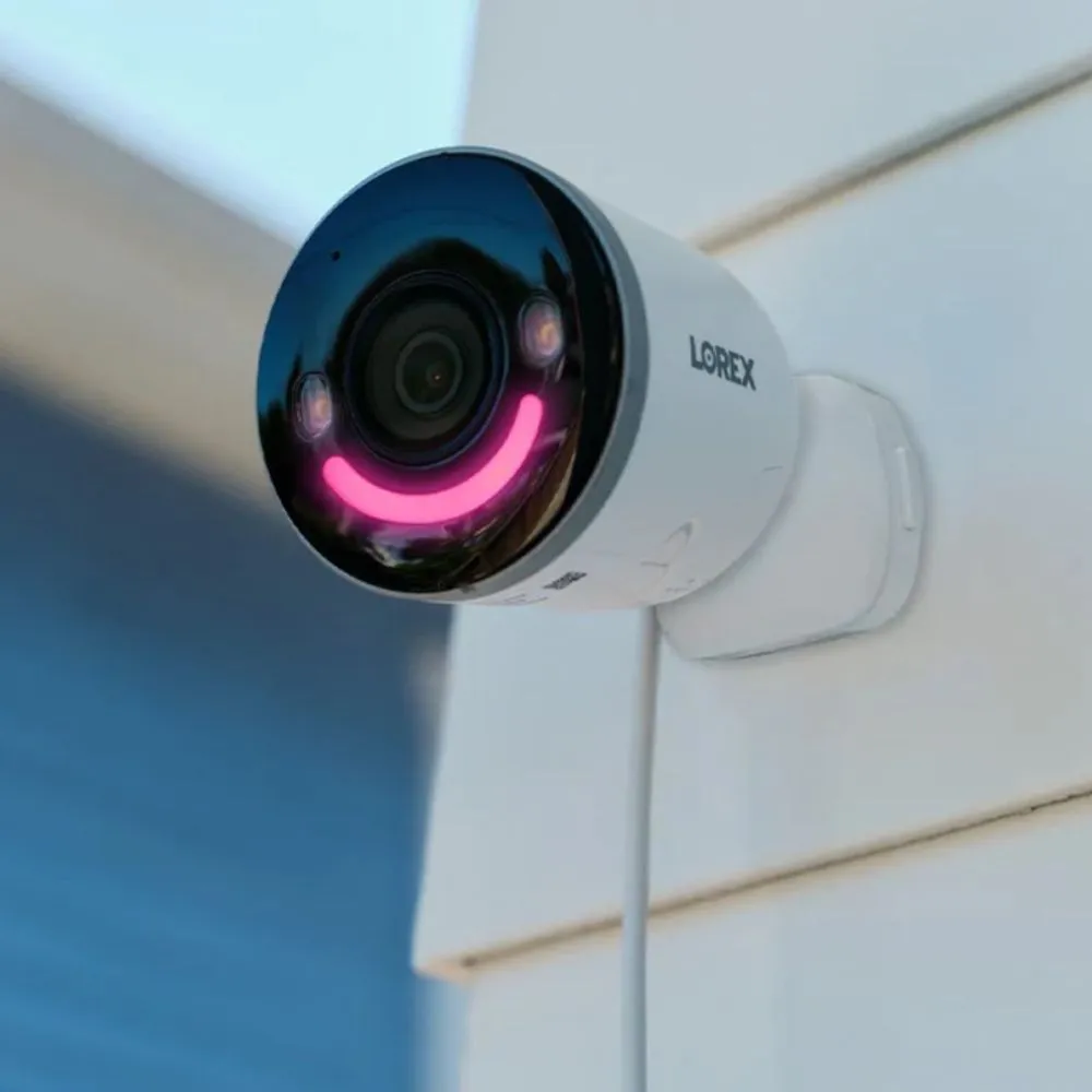 4K Security Camera with Smart Lighting