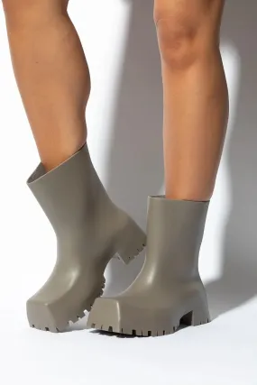 BOHO: HOMERUN PLAYFORM RAIN BOOTS