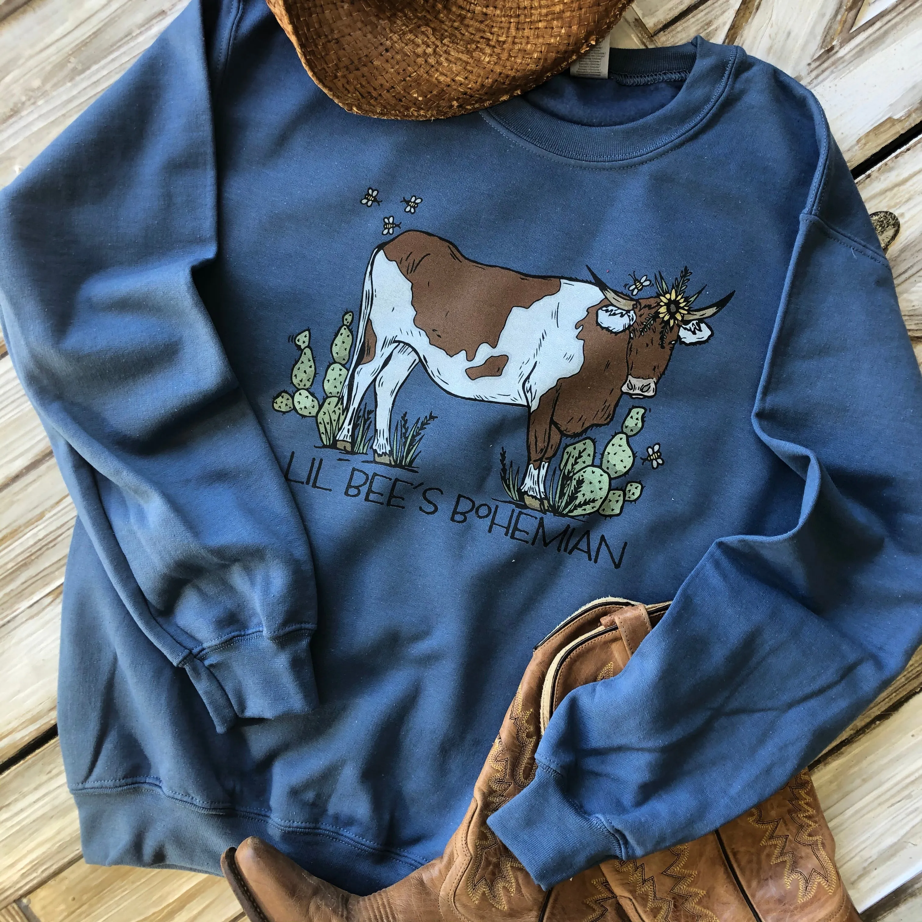 Brown & White Spotted Cow Cattle Call Sweatshirts