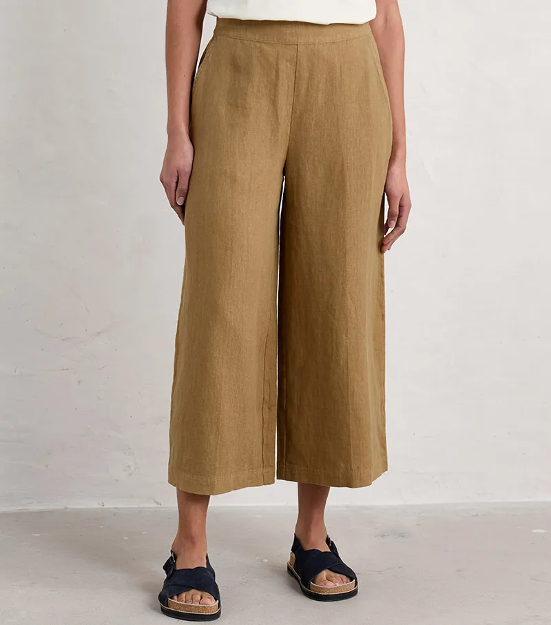 Comfortable women's Merrivale culottes with elastic waistband