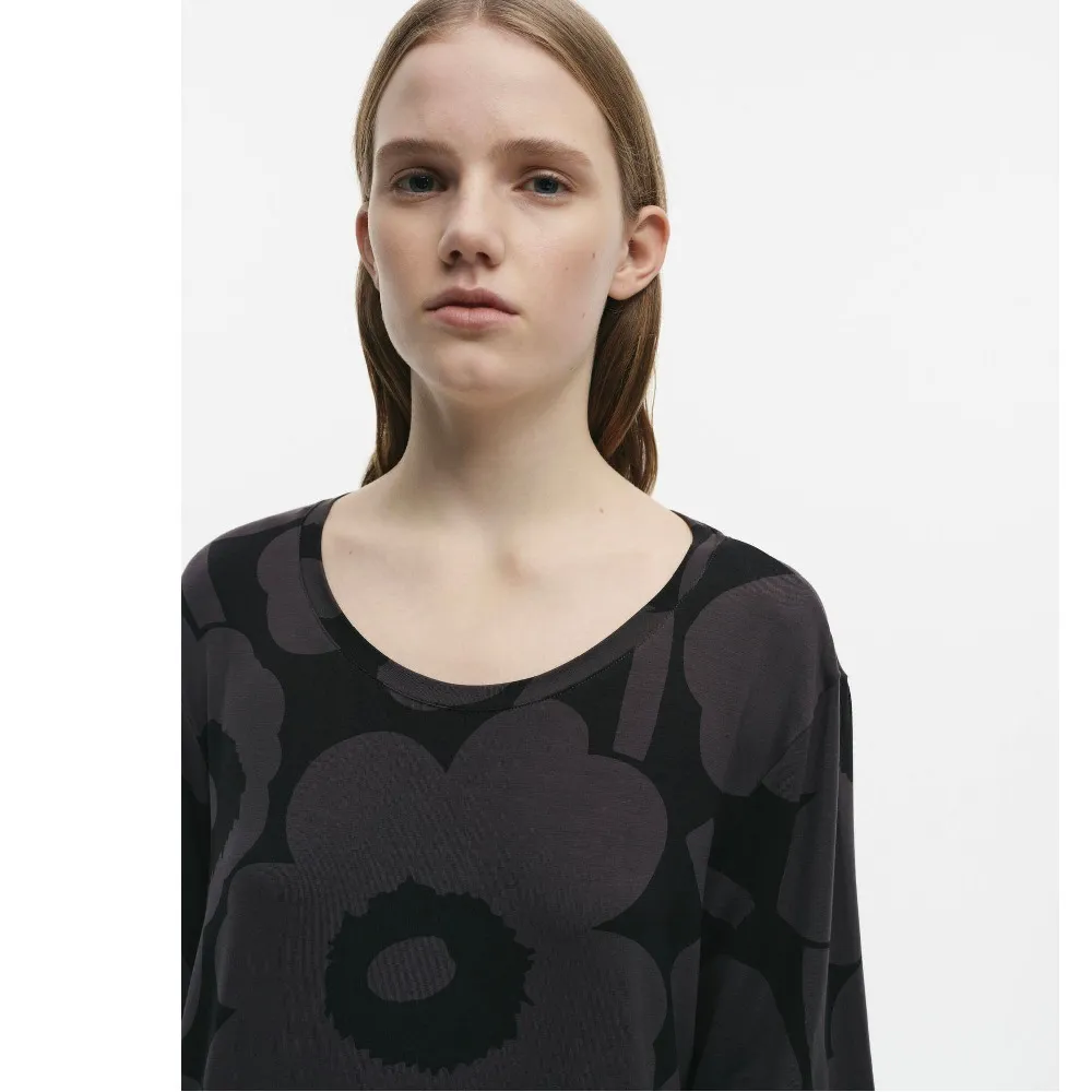 Crew Neck Flower Patterns Cropped Tunics