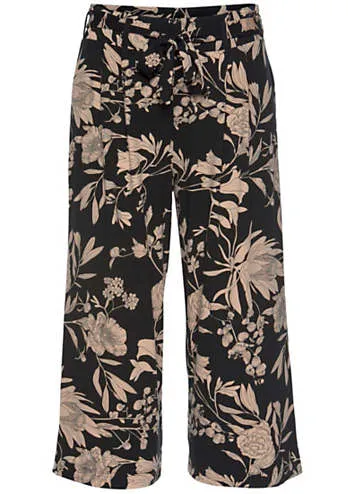 LASCANA Kaleidoscope Floral Print Culottes